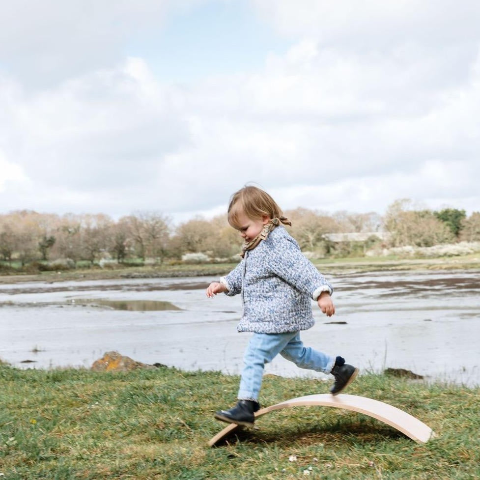 Jusqu'à 60% Planche d'équilibre Montessori enfant Plebo de Play4fun