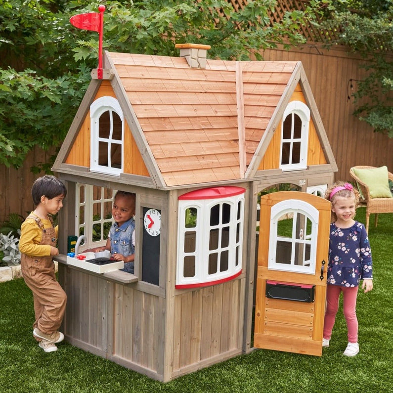 Imagination wooden hut - Monti Family