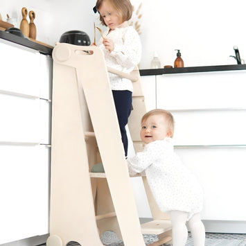 Torre de observación multifunción plegable Montessori con tobogán de pizarra - Monti Family