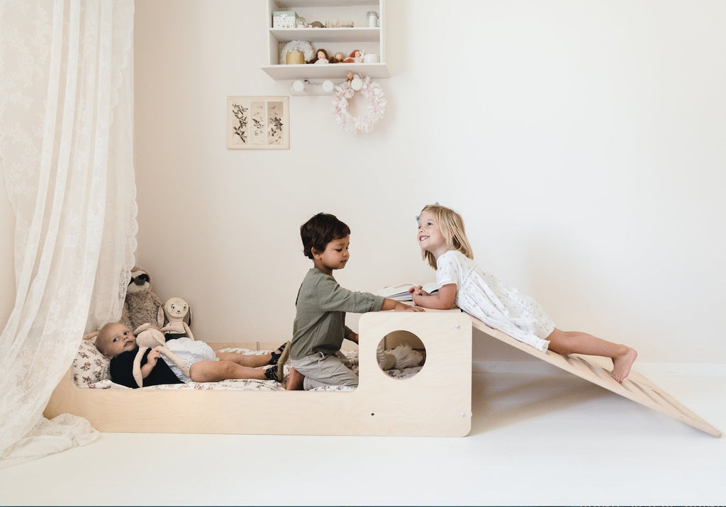 Letto Montessori in evoluzione - Famiglia Monti